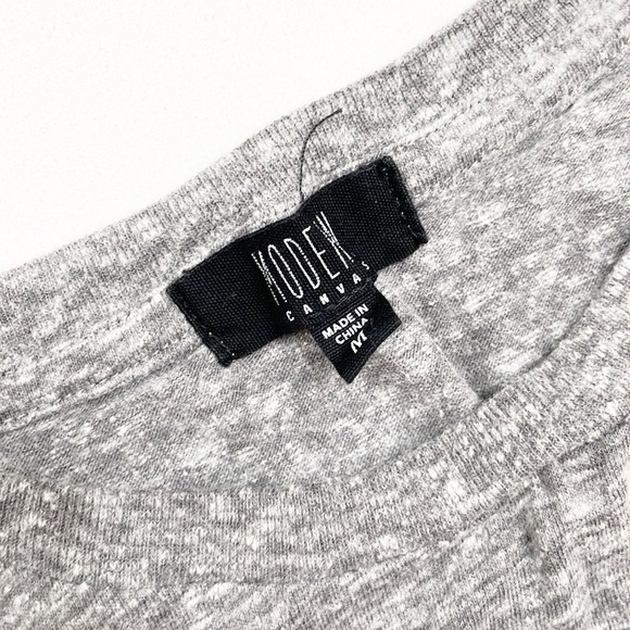 Modern Canvas Good Vibes gray short sleeve t-shirt - Picture 3 of 5